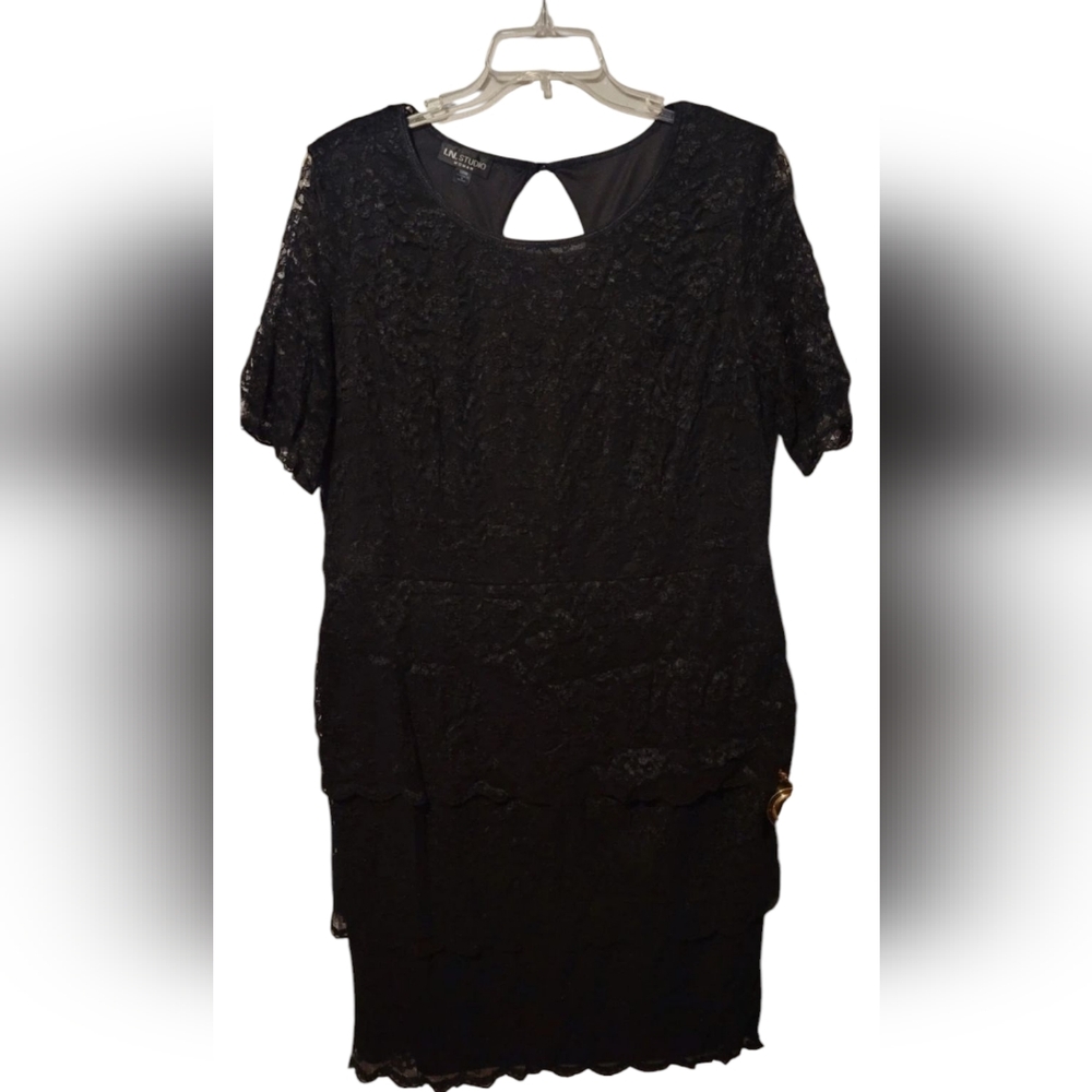 I.N. Studio 20W Black Dress